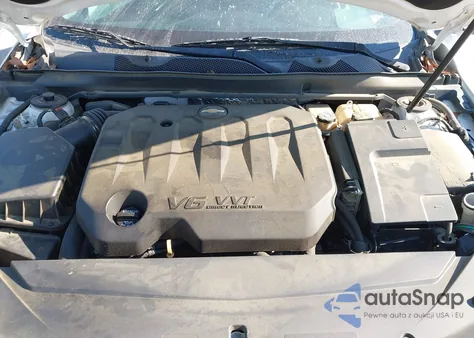 2018 Chevrolet Impala 1Lt from USA, damaged, VIN 2G1105S3XJ9128383